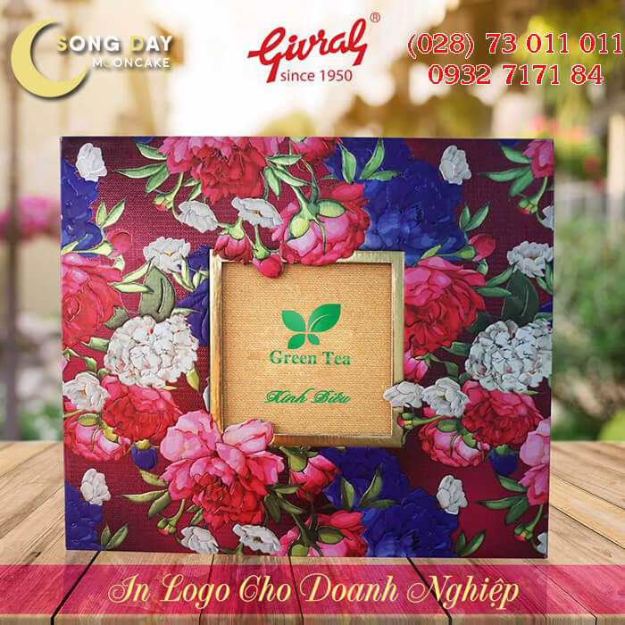 in logo lên hộp 4 bánh